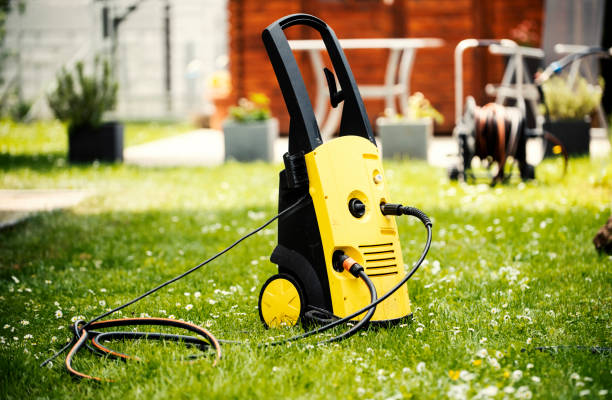 Best Pool Deck Cleaning  in White Horse, NJ